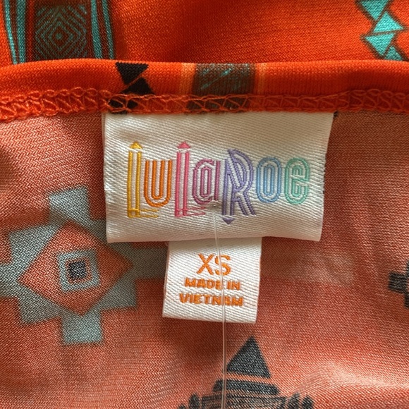 LuLaRoe “IRMA” HIGH-LOW TUNIC OVERSIZED TOP SIZE EXTRA SMALL 🌟NWT🌟 - Picture 7 of 11